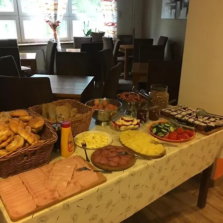 Lavka 222 بيت ضيافة Chocerady